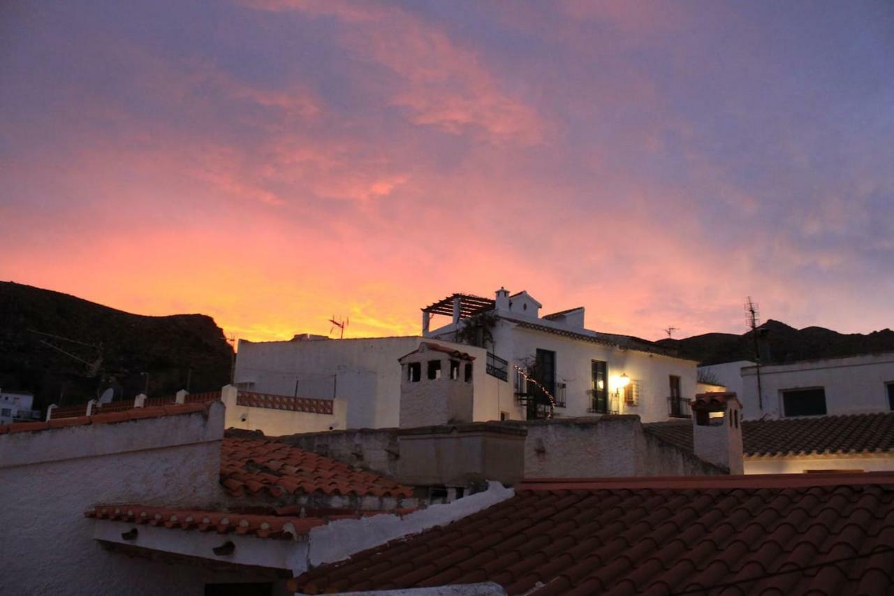 Casita De Pueblo Reformada, Terraza Con Vistas Preciosas Y Parking Privado Lejlighed Bédar Eksteriør billede